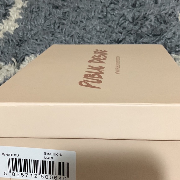 LORI WHITE STRAPPY LACE UP SQUARE TOE FLARED BLOCK HEELS - Picture 3 of 6